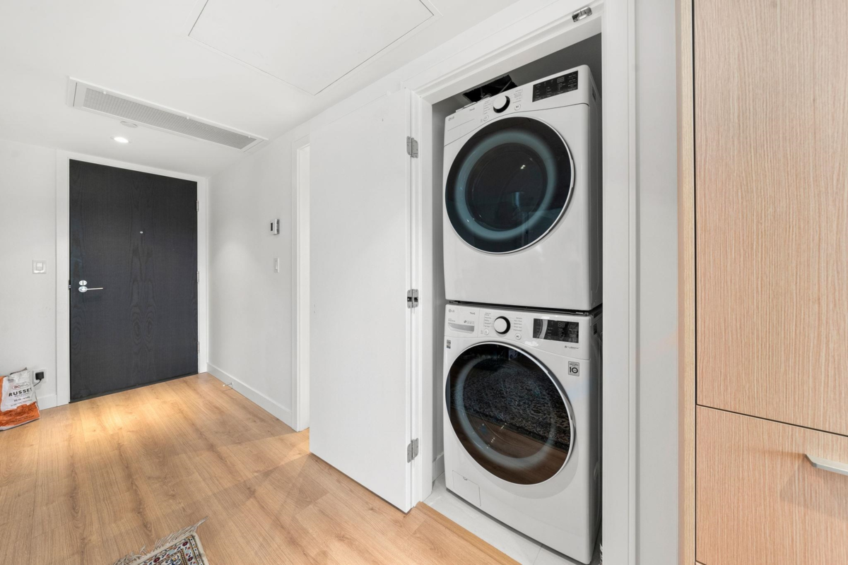 Pantry Photo of 1401 1500 Fern Street, North Vancouver, BC