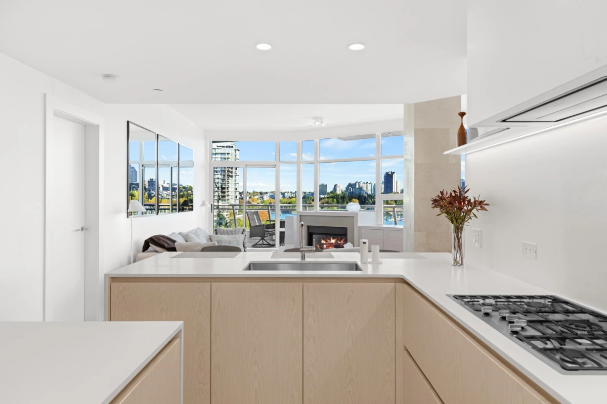 Living Room Photo of 701 628 Kinghorne Mews, Vancouver, BC