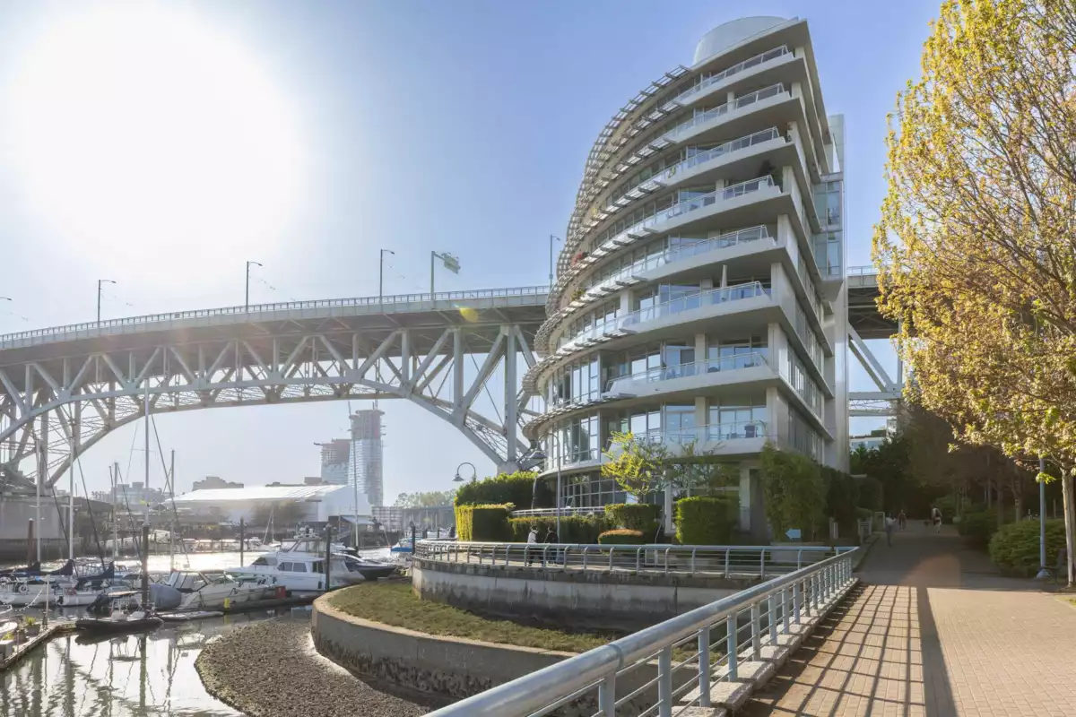 Outdoor Patio Photo of 701 628 Kinghorne Mews, Vancouver, BC