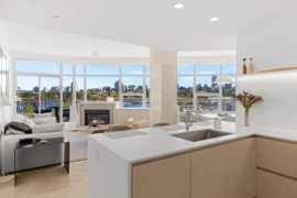 701 628 Kinghorne Mews, Vancouver, BC