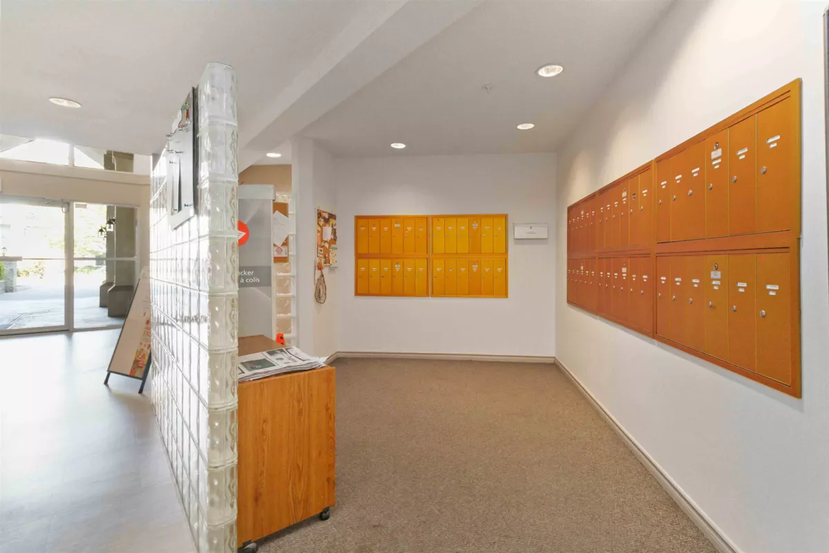 Hot Tub / Spa Photo of 208 45520 Knight Road, Chilliwack, BC