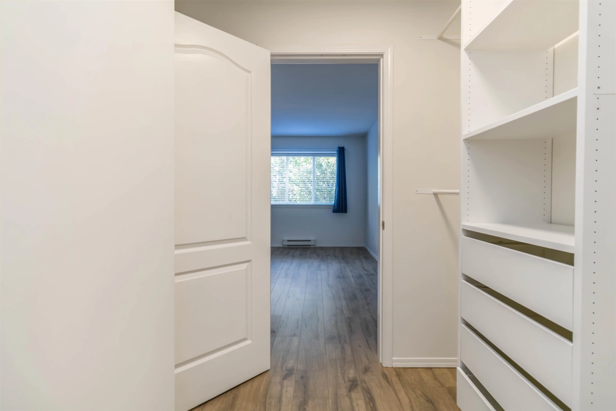 Mudroom Photo of 208 45520 Knight Road, Chilliwack, BC