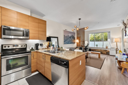 212 5788 Sidley Street, Burnaby, BC, Burnaby — Apartment/Condo for sale
