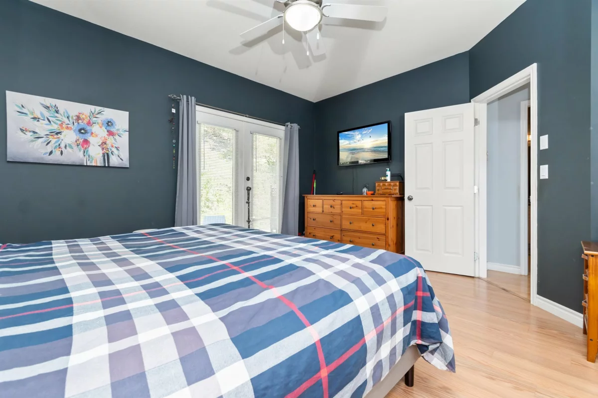 Hallway Photo of 70 8590 Sunrise Drive, Chilliwack, BC