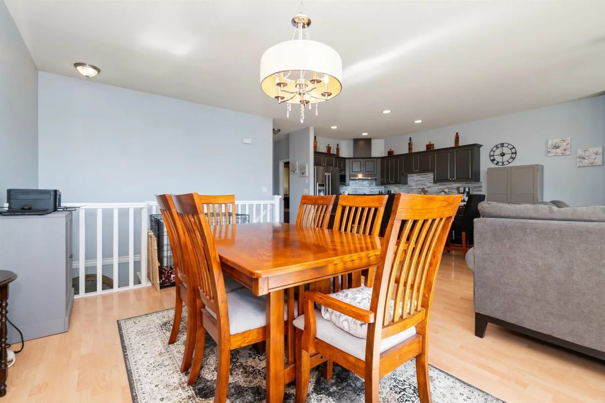 Primary Bathroom Photo of 70 8590 Sunrise Drive, Chilliwack, BC