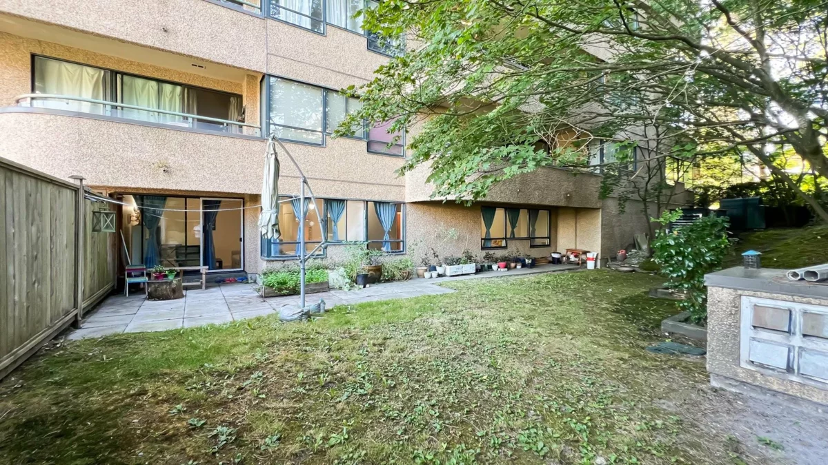 Powder Room Photo of L2 1026 Queens Avenue, New Westminster, BC