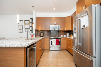 Kitchen Island Photo of 202 288 Hampton Street, New Westminster, BC
