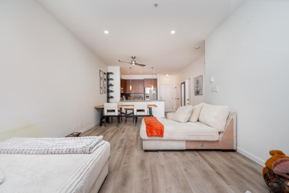 Office / Den Photo of 202 288 Hampton Street, New Westminster, BC