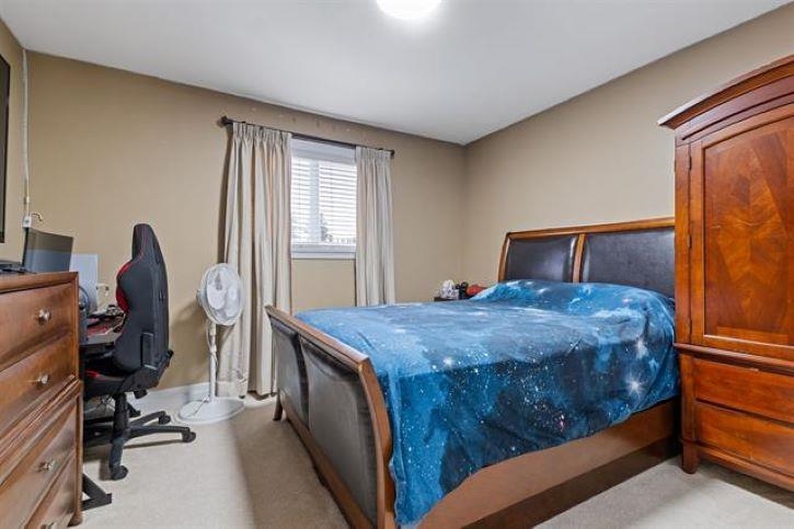 Garage Interior Photo of 14681 78 Avenue, Surrey, BC