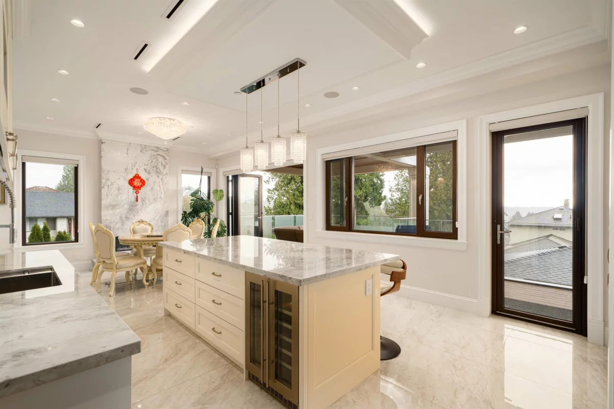 Bedroom 2 Photo of 1410 Mathers Avenue, West Vancouver, BC