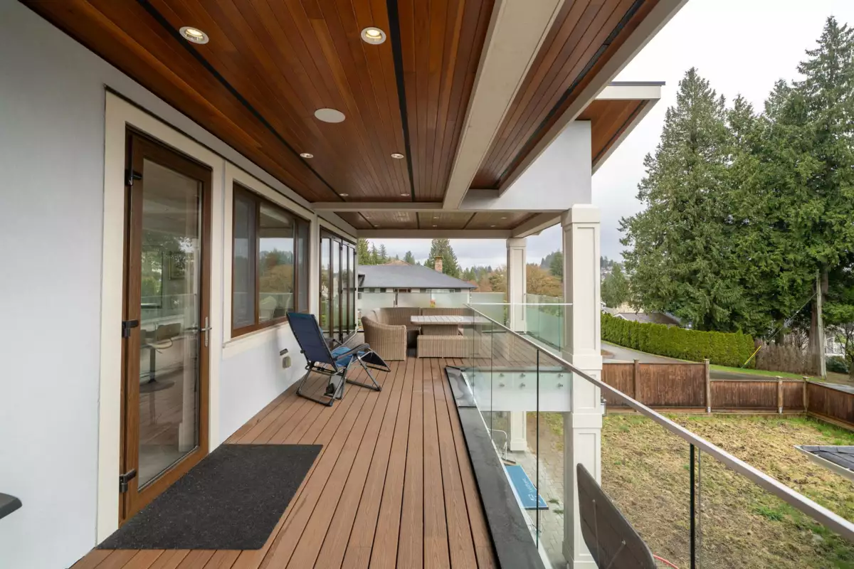 Breakfast Nook Photo of 1410 Mathers Avenue, West Vancouver, BC