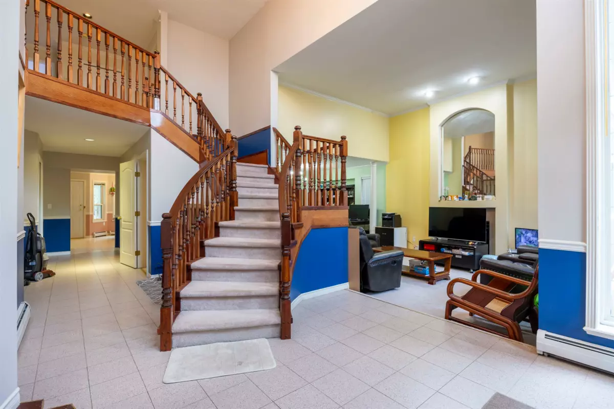 Breakfast Nook Photo of 11028 162a Street, Surrey, BC