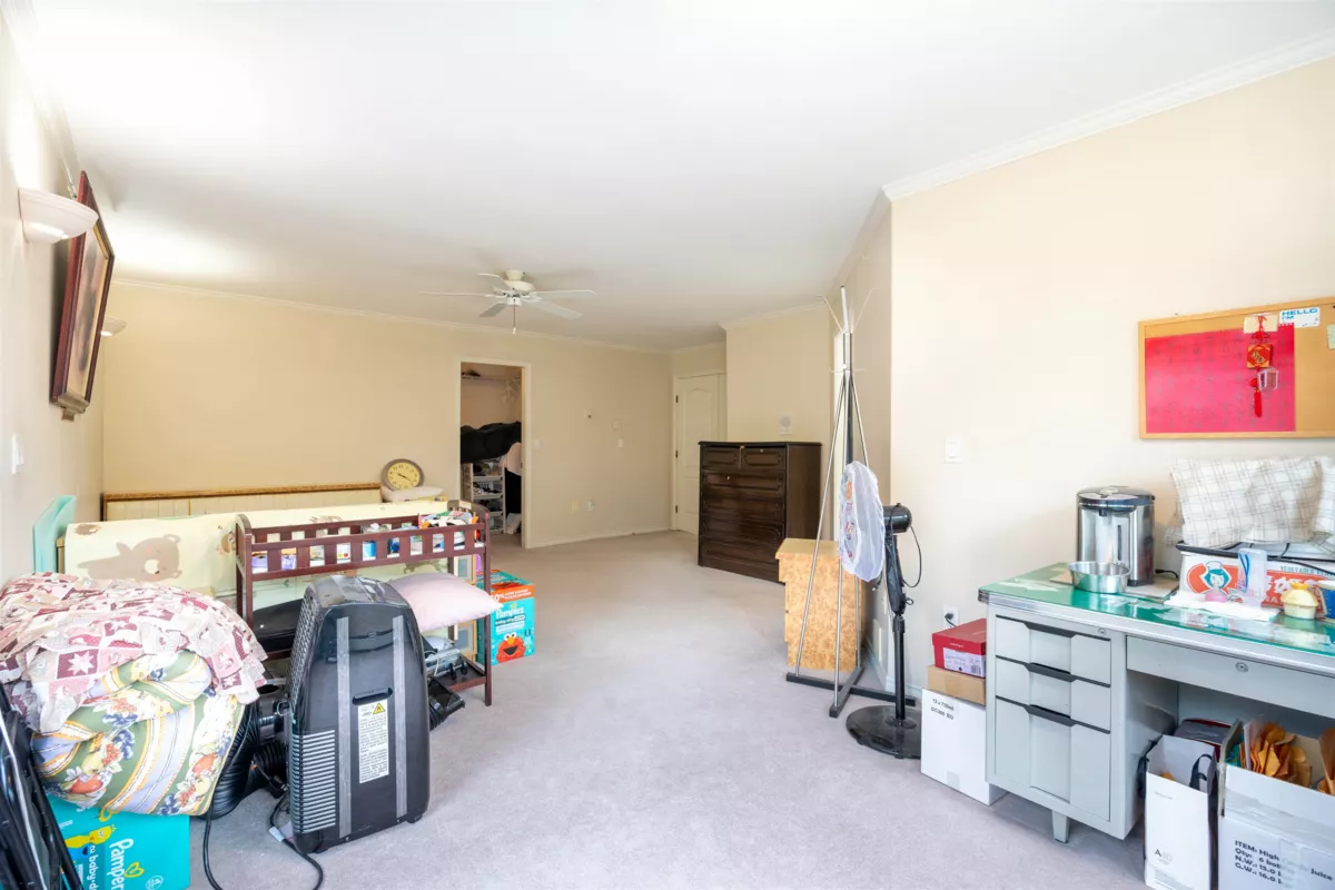 Front Yard Photo of 11028 162a Street, Surrey, BC