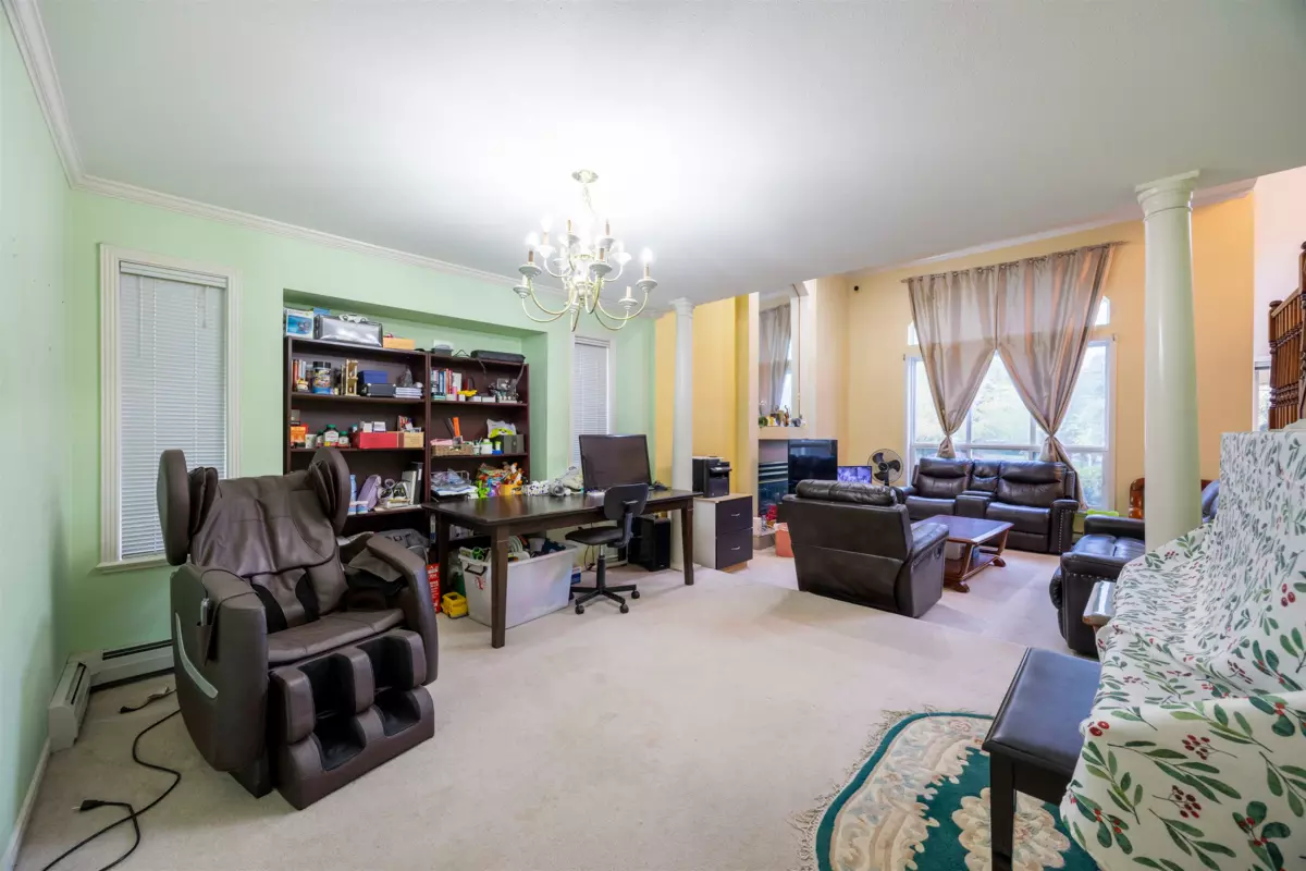 Primary Bathroom Photo of 11028 162a Street, Surrey, BC