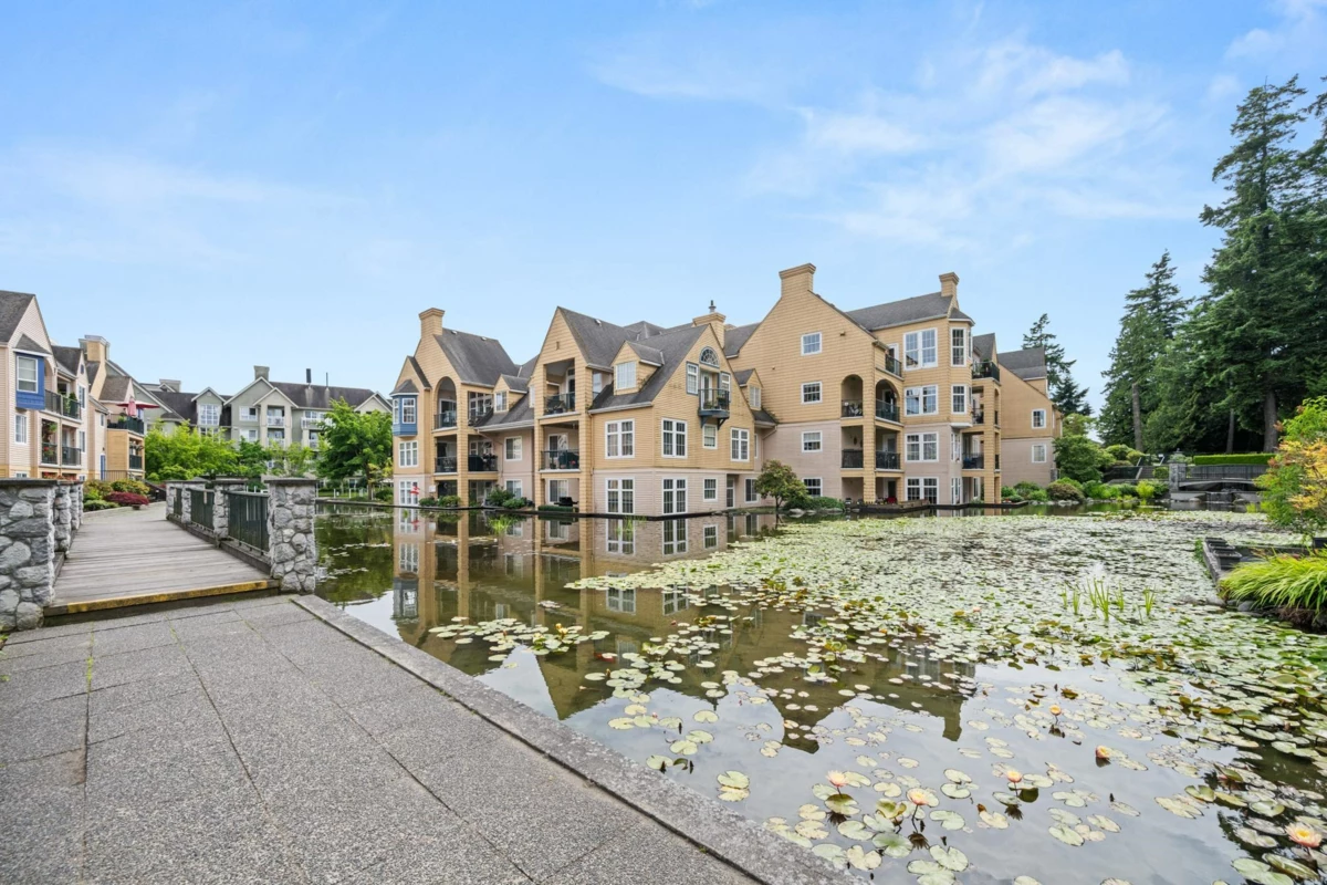Aerial View of 301 5555 13a Avenue, Tsawwassen, BC