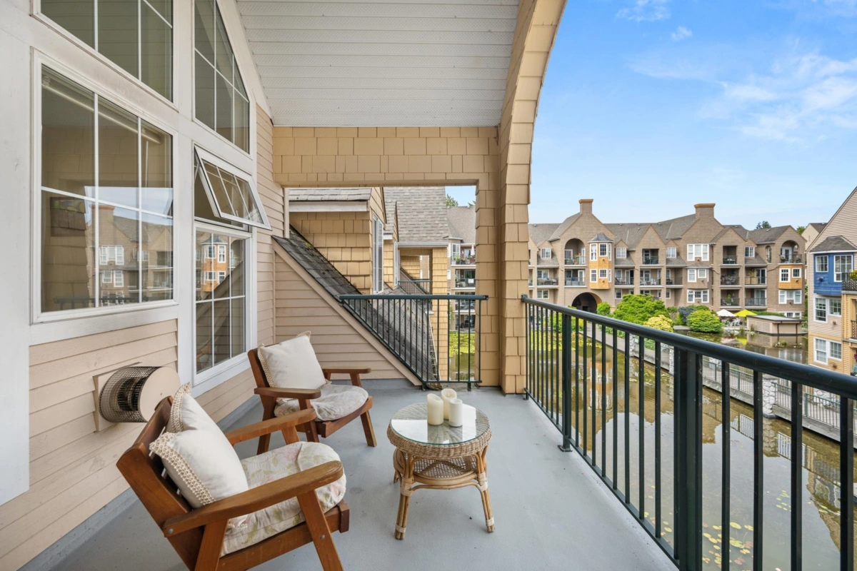 Exterior Front Photo of 301 5555 13a Avenue, Tsawwassen, BC