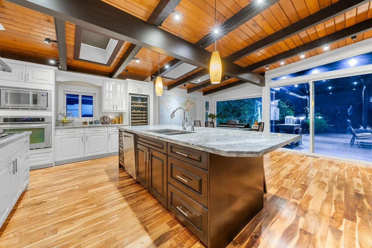 Breakfast Nook Photo of 17351 Fedoruk Road, Richmond, BC
