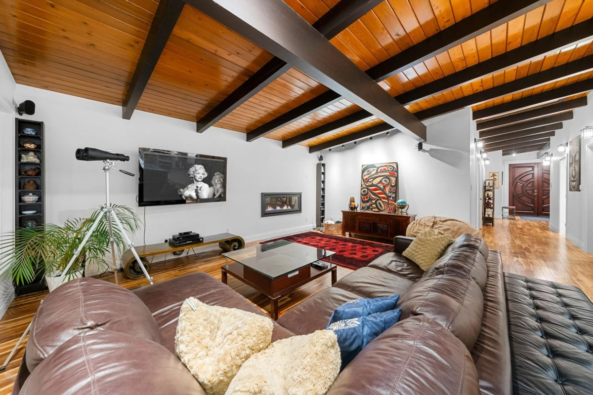 Kitchen Photo of 17351 Fedoruk Road, Richmond, BC