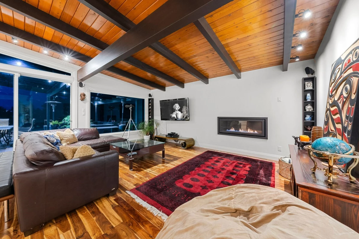 Living Room Photo of 17351 Fedoruk Road, Richmond, BC