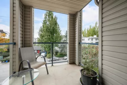 Garden / Landscaping Photo of 302 20237 54 Avenue, Langley, BC