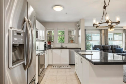 Kitchen Photo of 302 20237 54 Avenue, Langley, BC