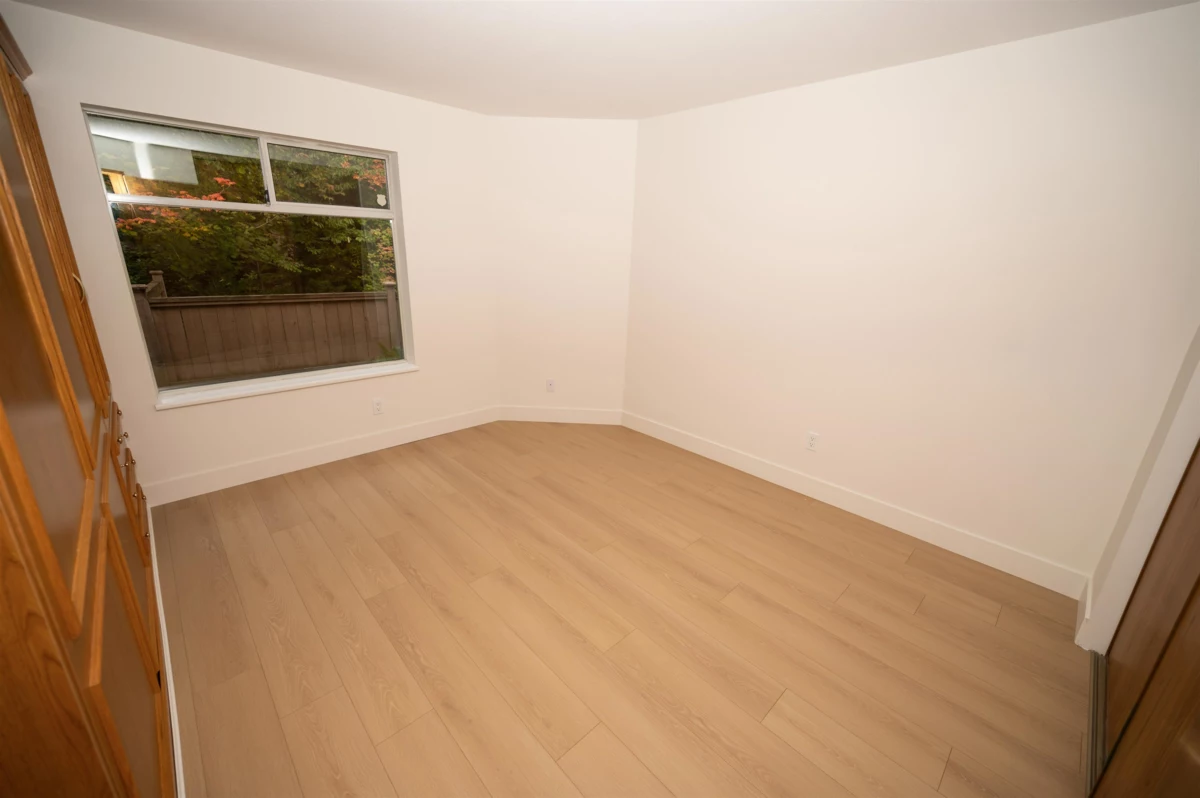 Backyard Photo of 117 10584 153 Street, Surrey, BC