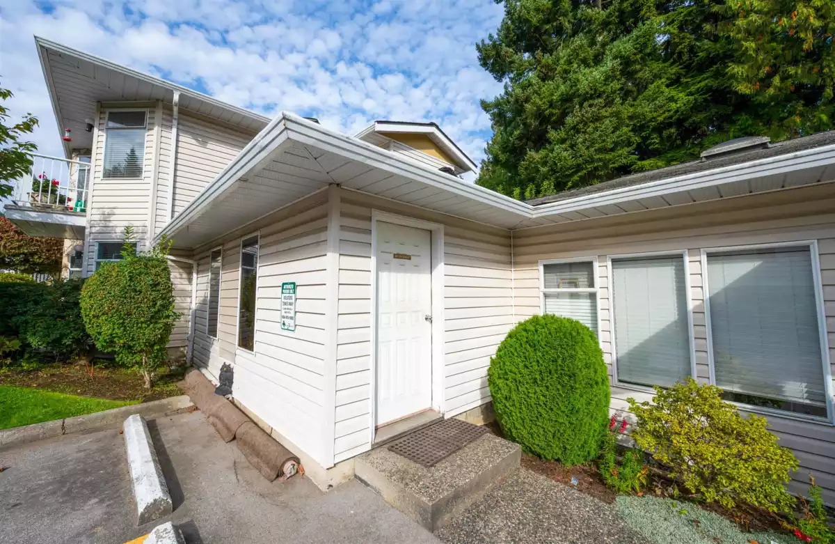 Community Amenities Photo (Clubhouse) of 117 10584 153 Street, Surrey, BC