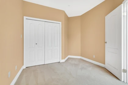 Bedroom 2 Photo of 304 4753 W River Road, Ladner, BC
