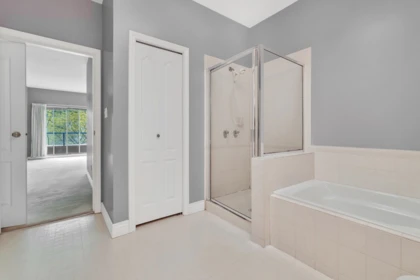 Guest Bathroom Photo of 304 4753 W River Road, Ladner, BC
