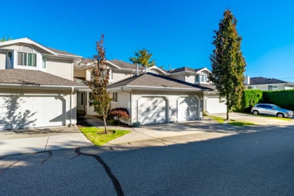7 6452 121 Street, Surrey, BC, Surrey — Townhouse for sale