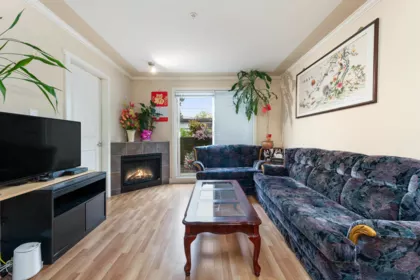 218 2265 E Hastings Street, Vancouver, BC, Vancouver — Apartment/Condo for sale