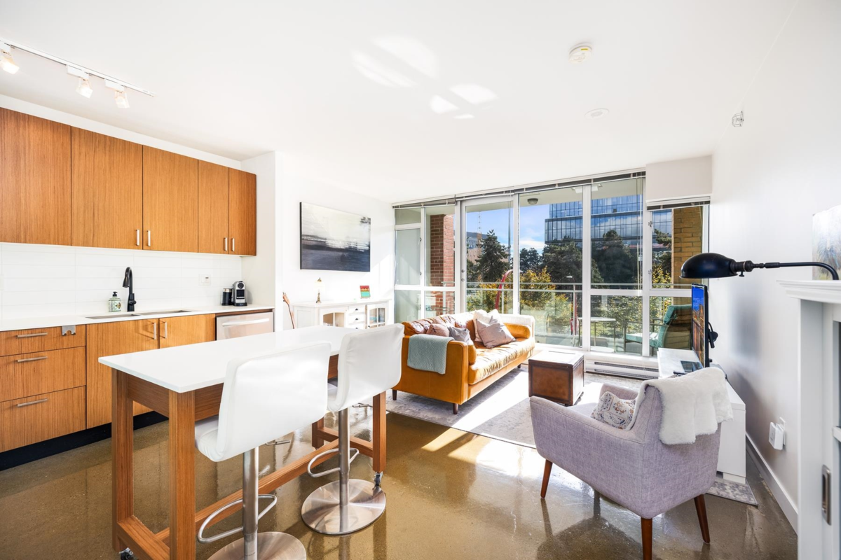 Exterior Front Photo of 318 221 Union Street, Vancouver, BC