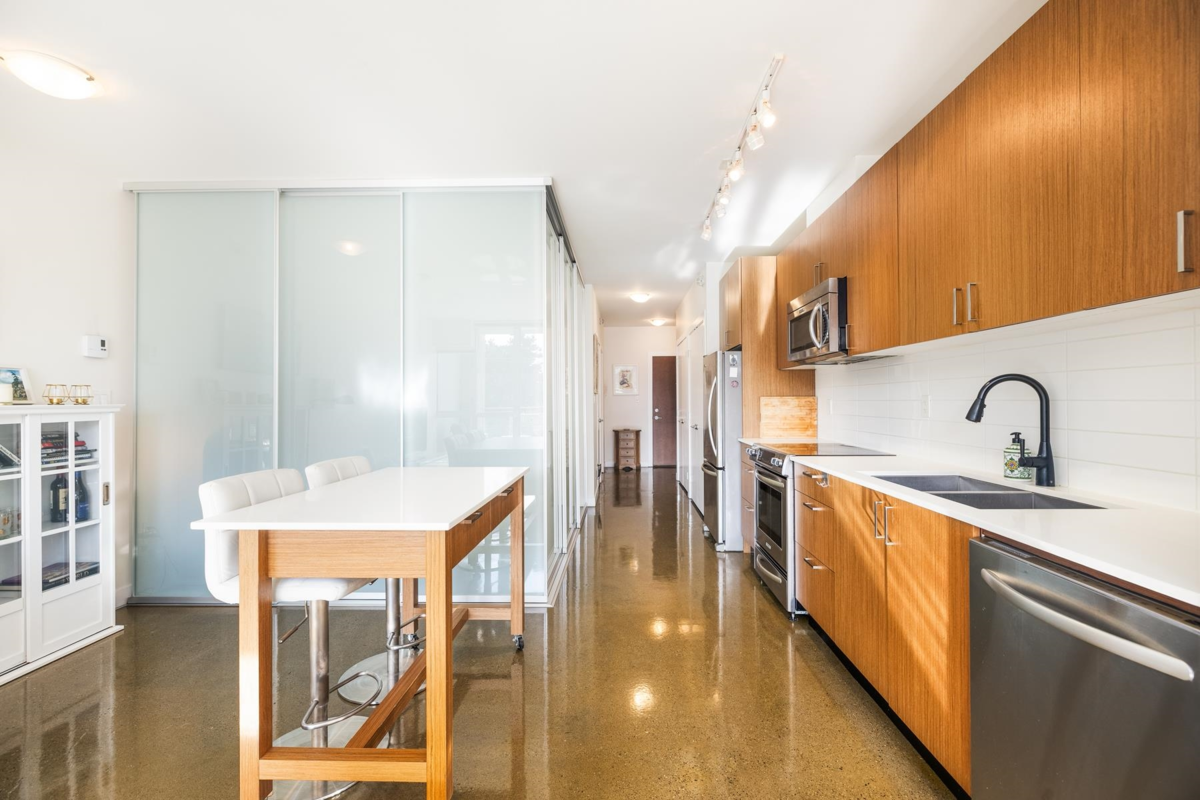 Pantry Photo of 318 221 Union Street, Vancouver, BC