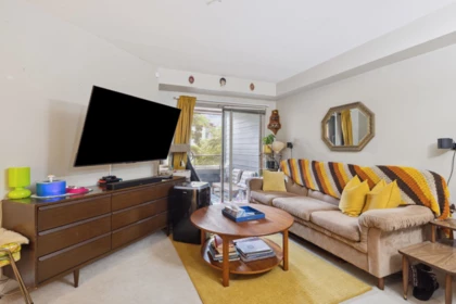 3219 240 Sherbrooke Street, New Westminster, BC, New Westminster — Apartment/Condo for sale