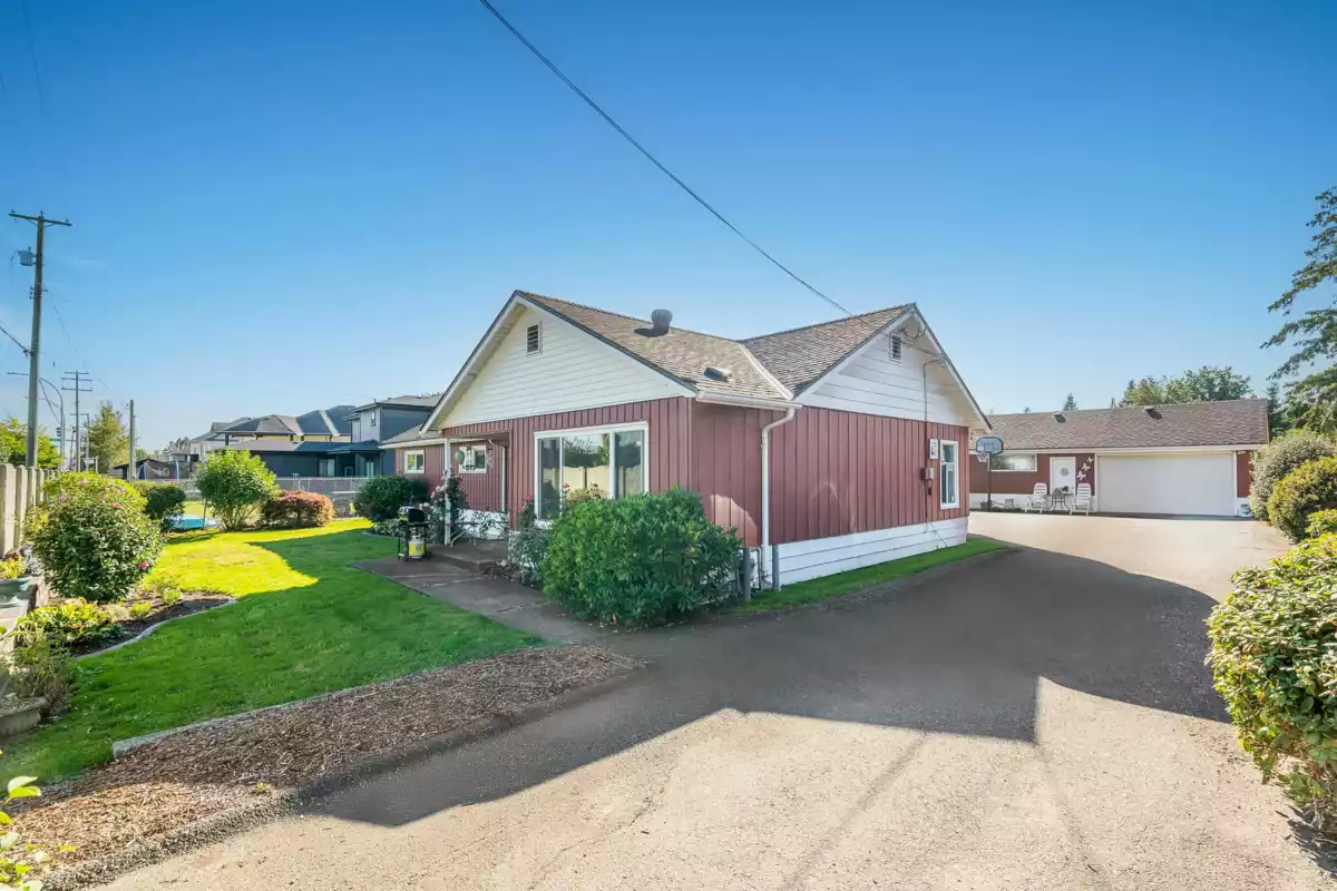 Exterior Front Photo of 6282 175b Street, Surrey, BC