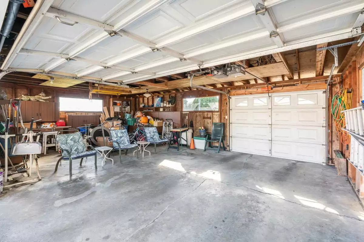 Fitness Center Photo Near 6282 175b Street, Surrey, BC