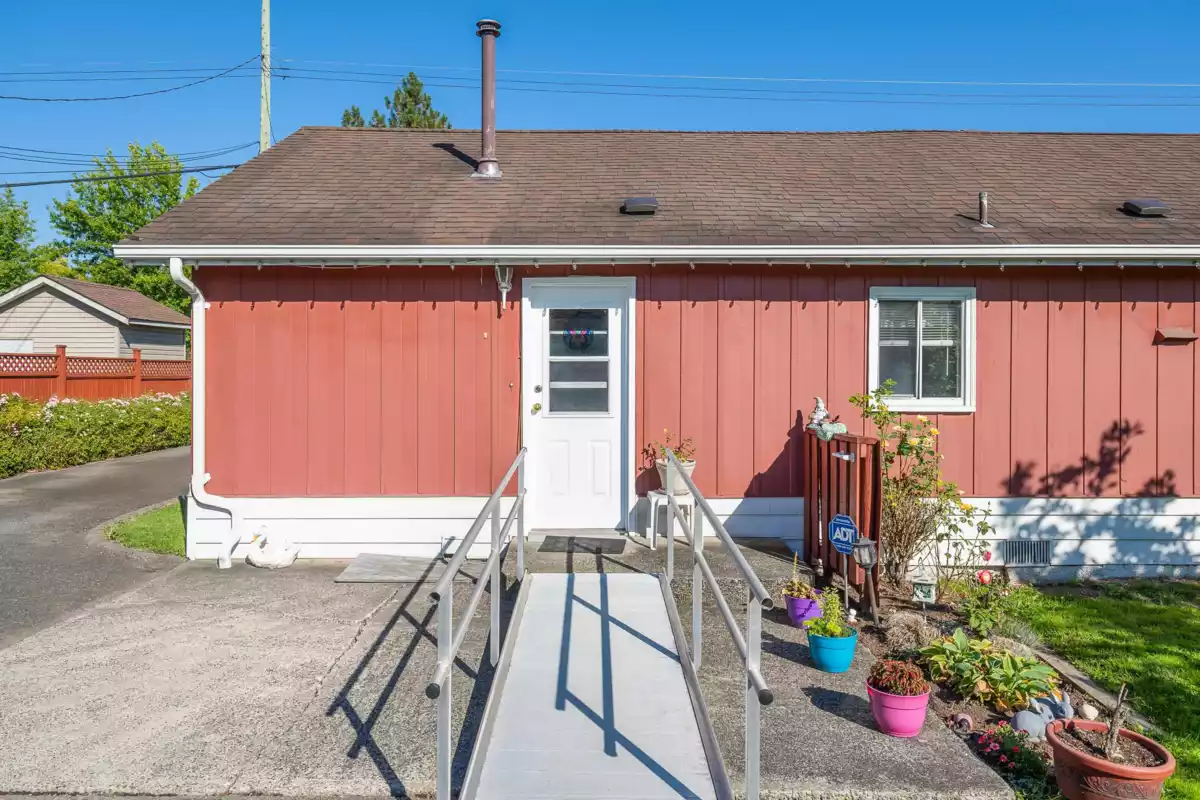 Neighborhood Park Photo Near 6282 175b Street, Surrey, BC