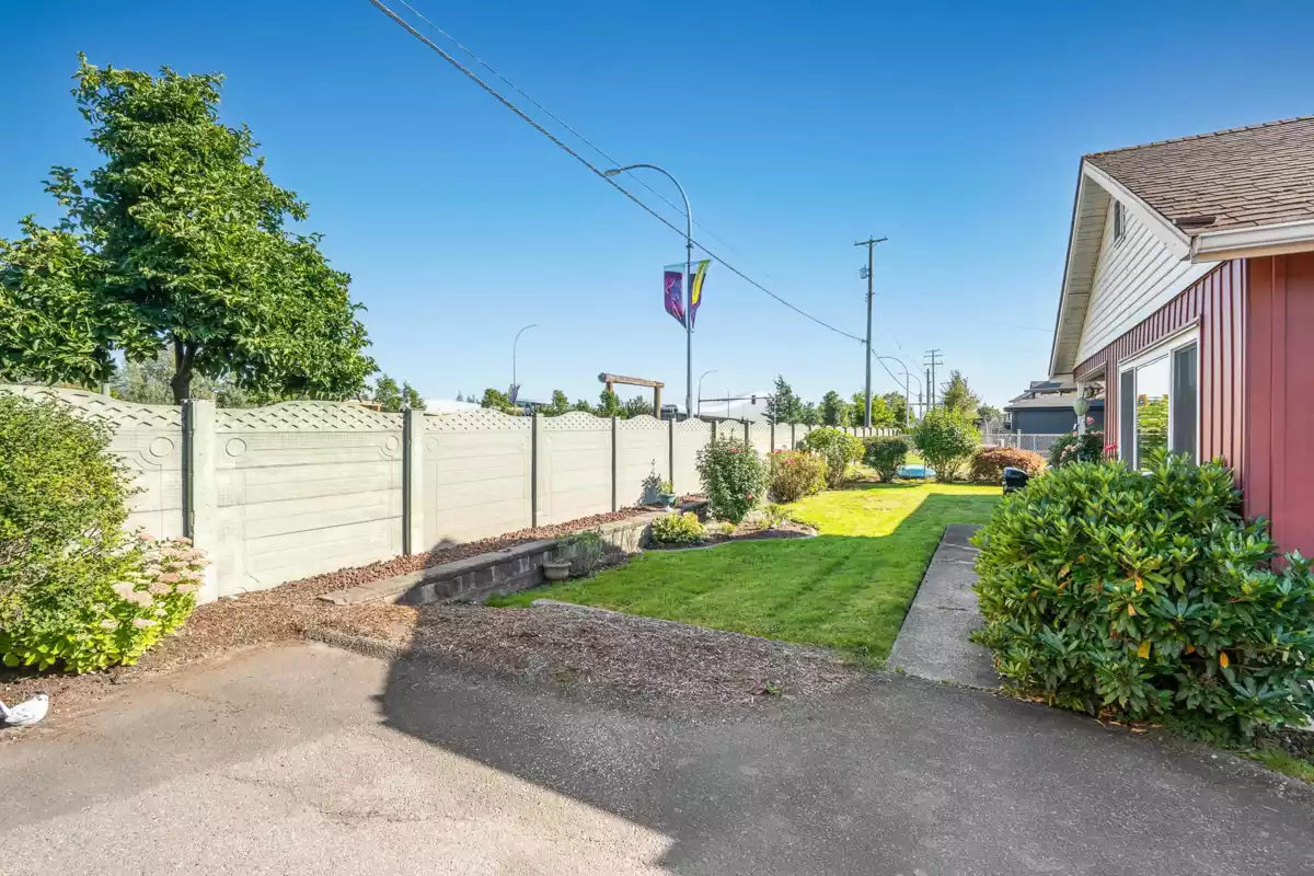 Outdoor Deck Photo of 6282 175b Street, Surrey, BC