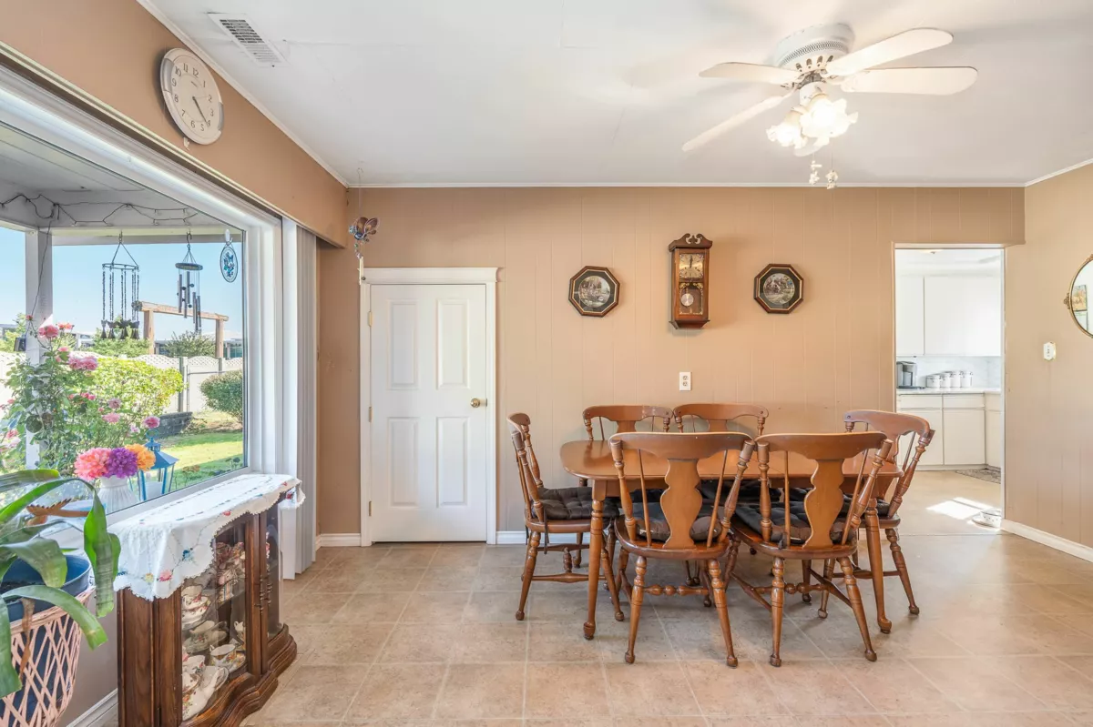 Primary Bathroom Photo of 6282 175b Street, Surrey, BC