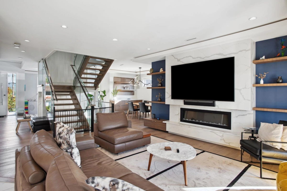 Breakfast Nook Photo of 5030 Hardwick Street, Burnaby, BC