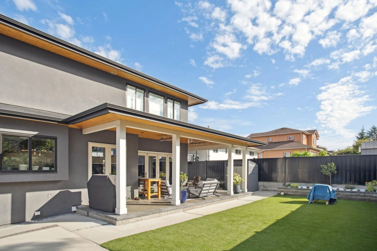 Hot Tub / Spa Photo of 5030 Hardwick Street, Burnaby, BC