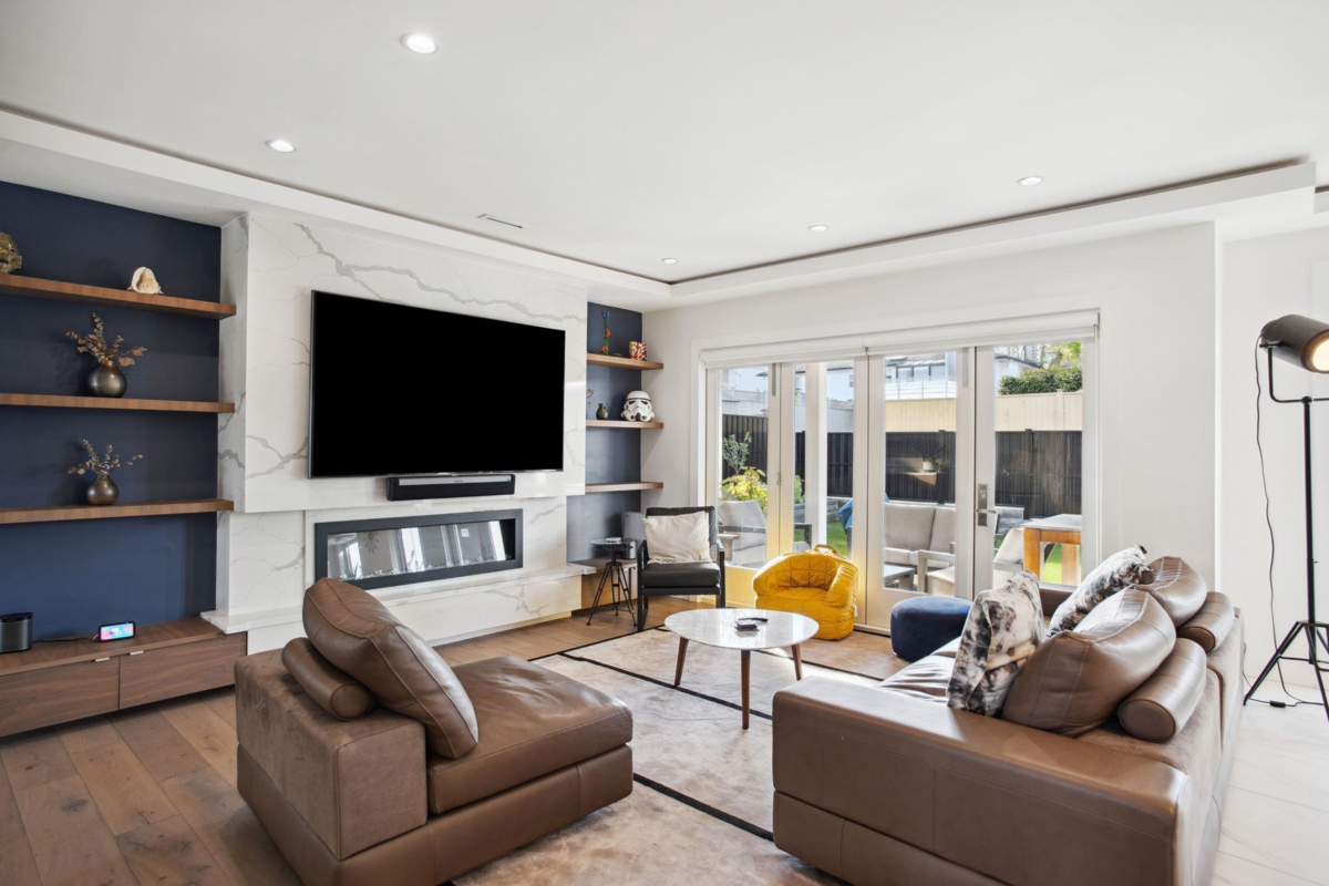 Kitchen Island Photo of 5030 Hardwick Street, Burnaby, BC