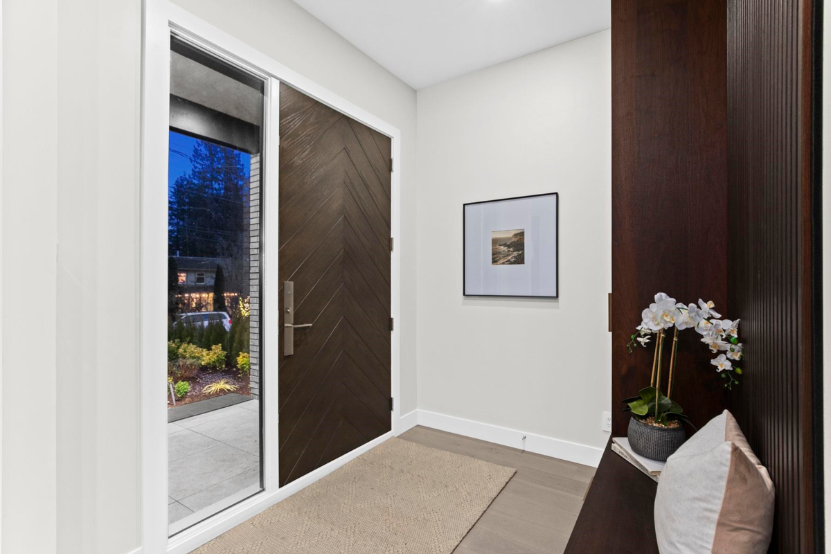 Kitchen Photo of 3073 Fromme Road, North Vancouver, BC