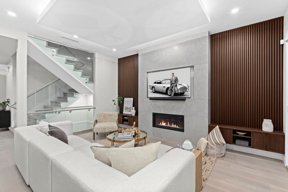 Powder Room Photo of 3073 Fromme Road, North Vancouver, BC