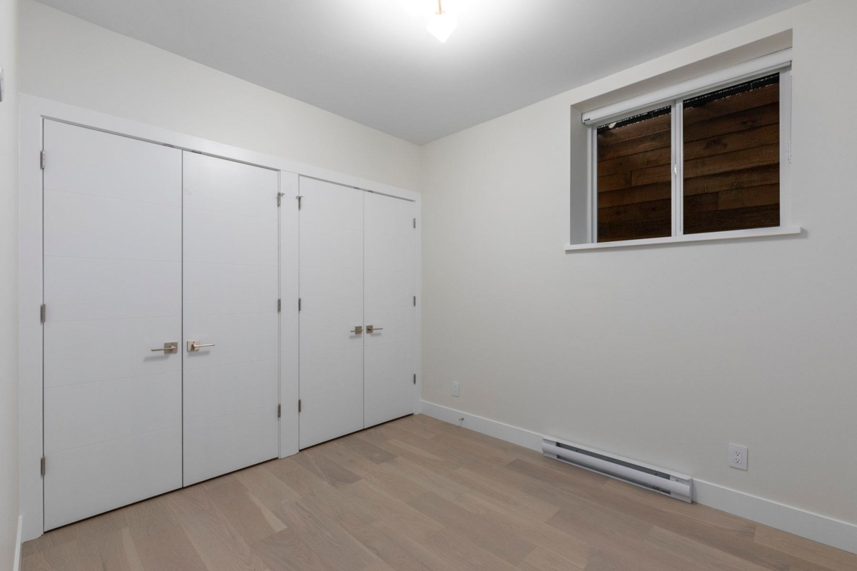 Swimming Pool Photo of 3073 Fromme Road, North Vancouver, BC