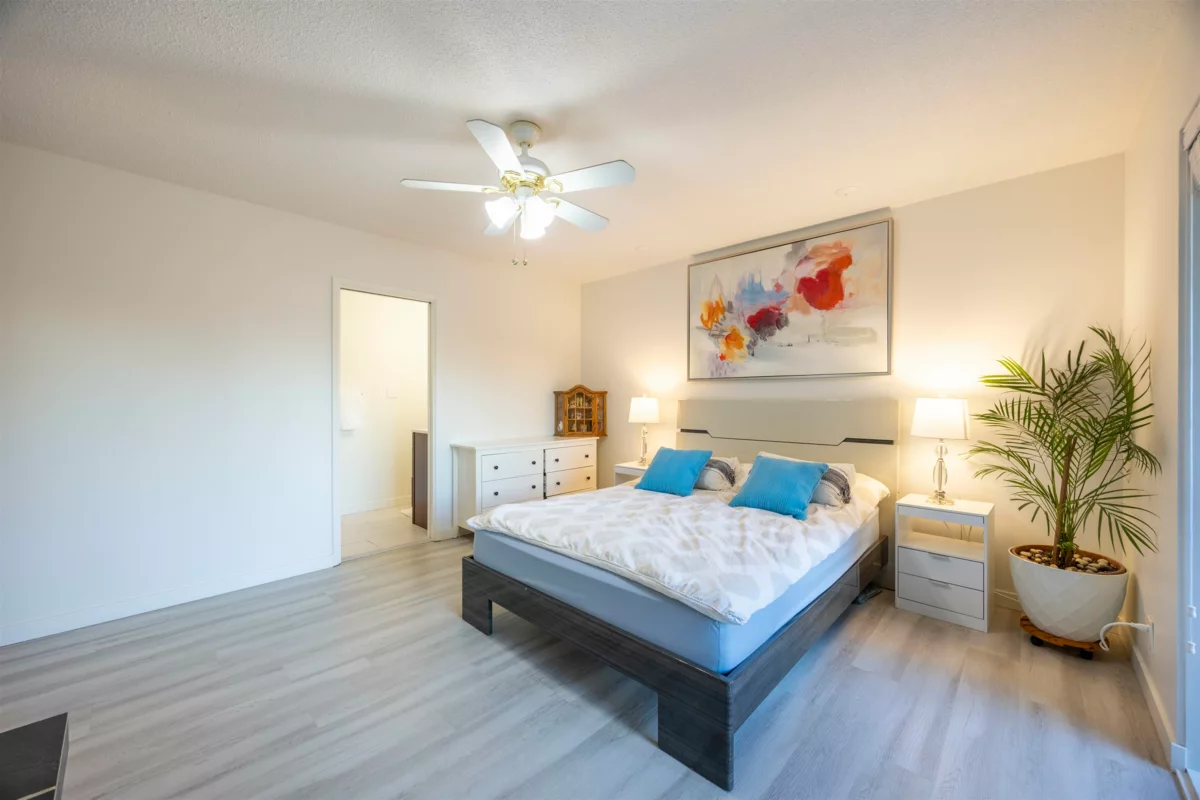 Primary Bathroom Photo of 953 Ranch Park Way, Coquitlam, BC