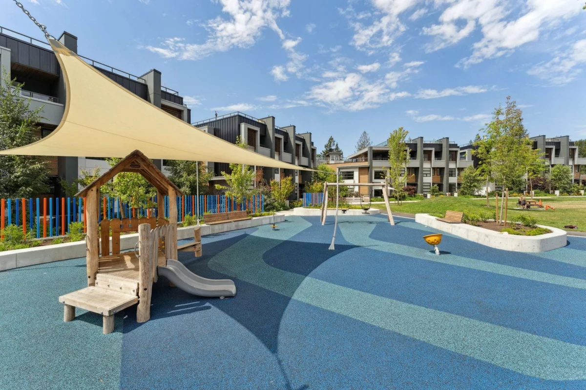 Outdoor Deck Photo of 111 2060 Curling Road, North Vancouver, BC