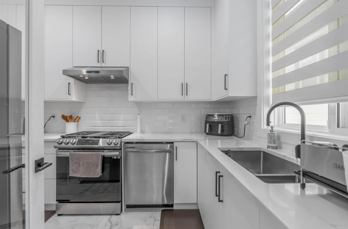 Bedroom 2 Photo of 7750 154a Street, Surrey, BC