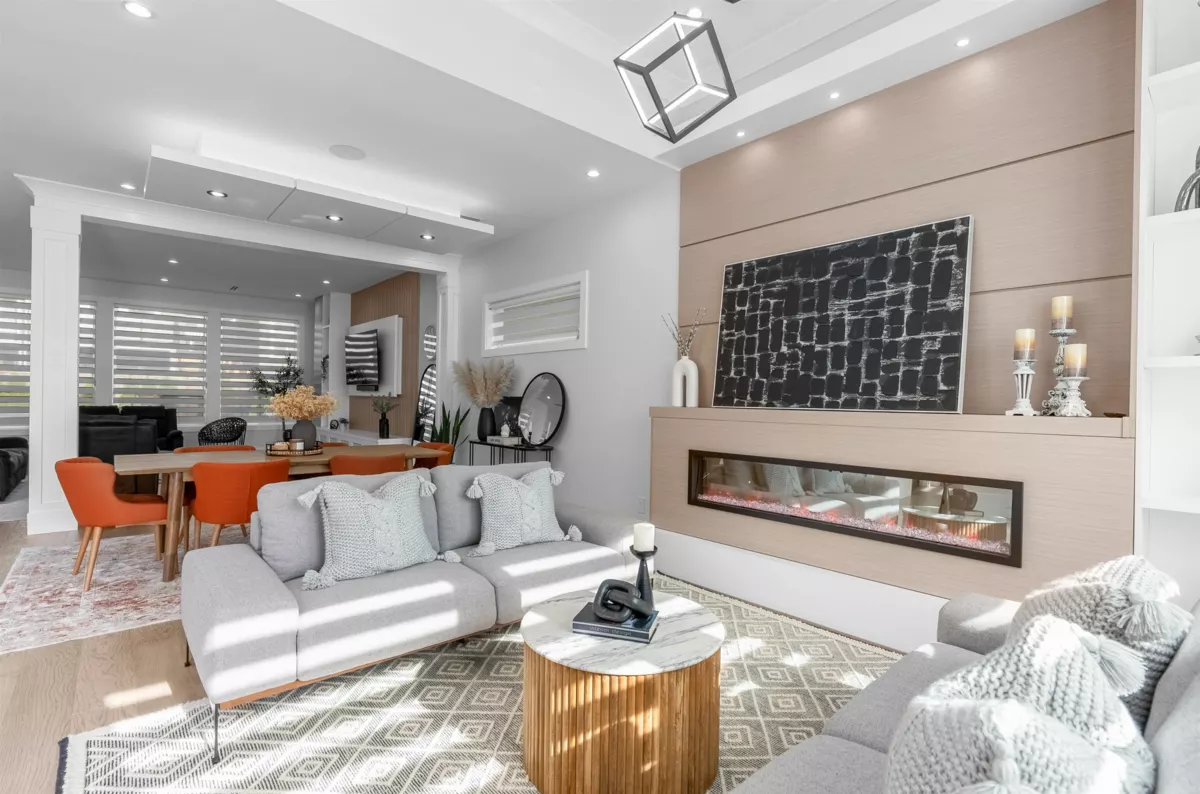 Living Room Photo of 7750 154a Street, Surrey, BC