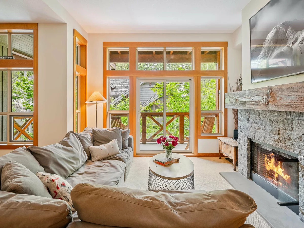 Kitchen Photo of 6 4668 Blackcomb Way, Whistler, BC